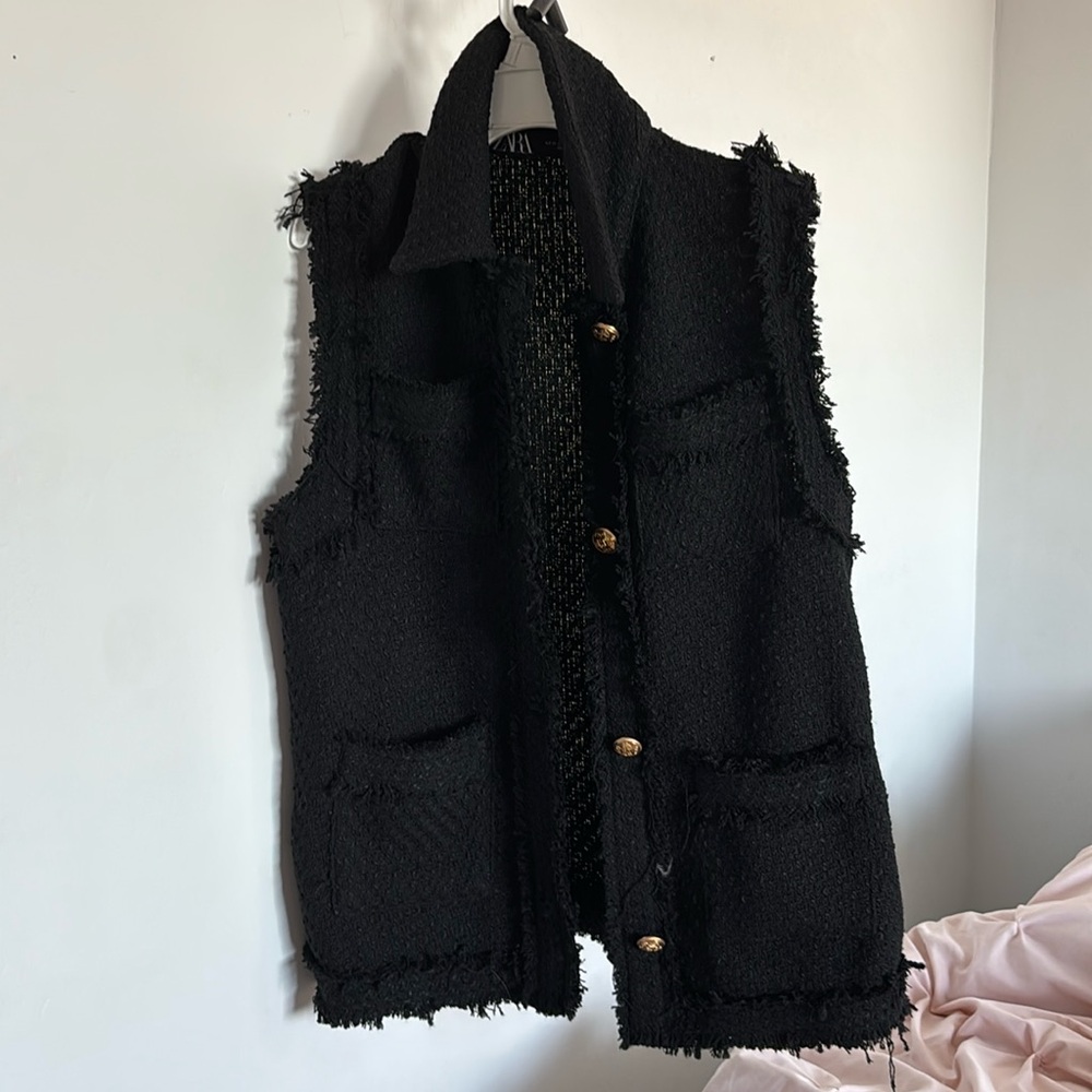 Zara black knit sweater vest size XS